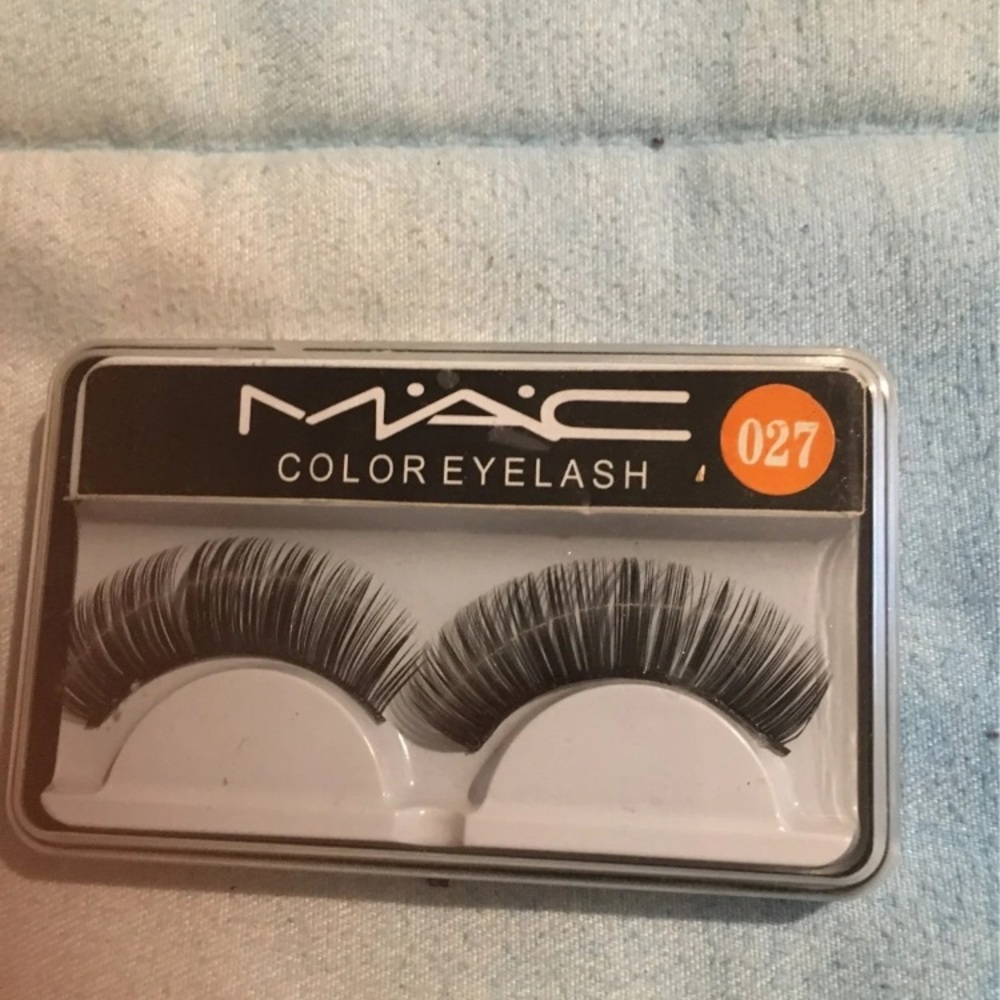 Lashes